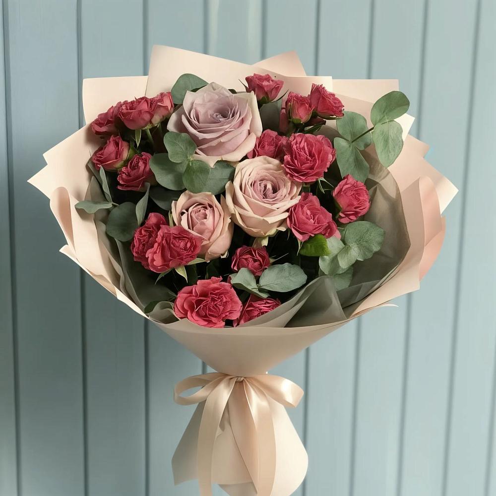 Букет цветов из: Гвоздики и Розы в Восточный Тульская область
