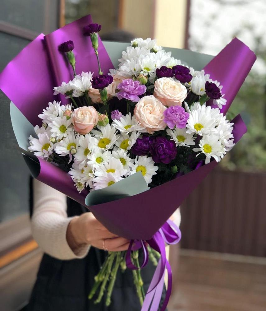 Букет цветов из: Хризантемы, Гвоздики и Розы в Восточный Тульская область