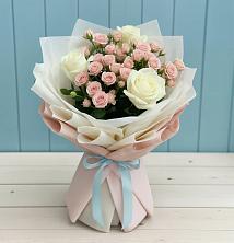 Букет цветов из:  Розы в Восточный Тульская область