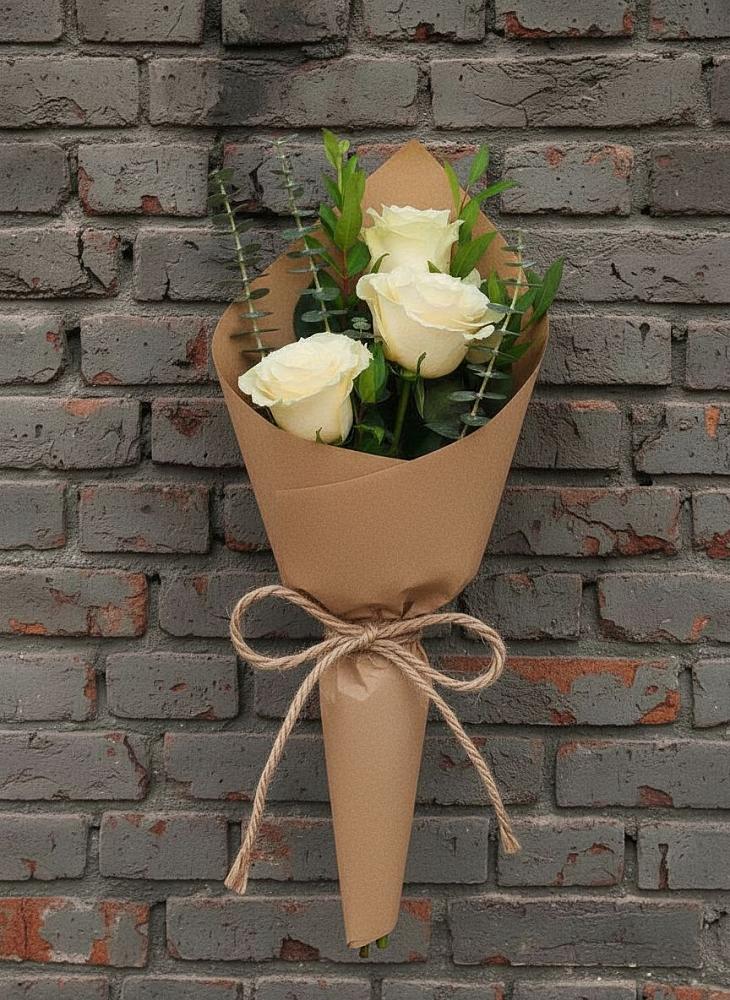 Букет цветов из: Розы в Восточный Тульская область