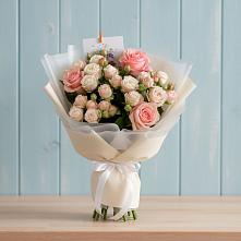 Букет цветов из:  Розы в Восточный Тульская область